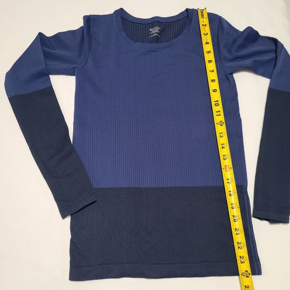 Athleta Women's Flurry Colorblock Base Layer Top sz S - Picture 3 of 6